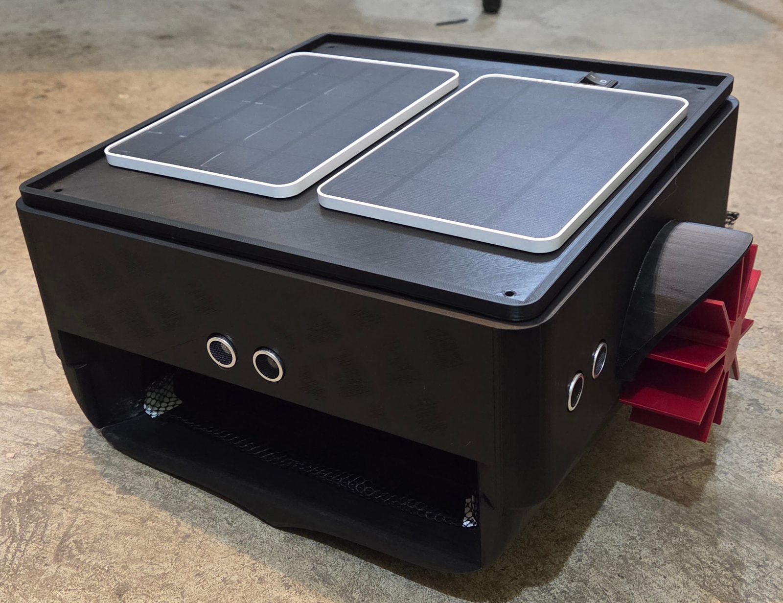 Completed pool skimmer prototype with solar panels